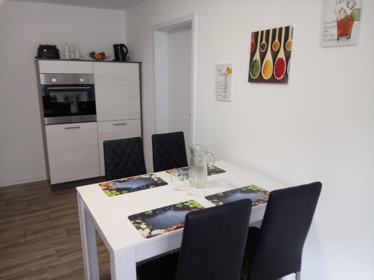 Haus Waldidyll Apartment Lauta Екстериор снимка