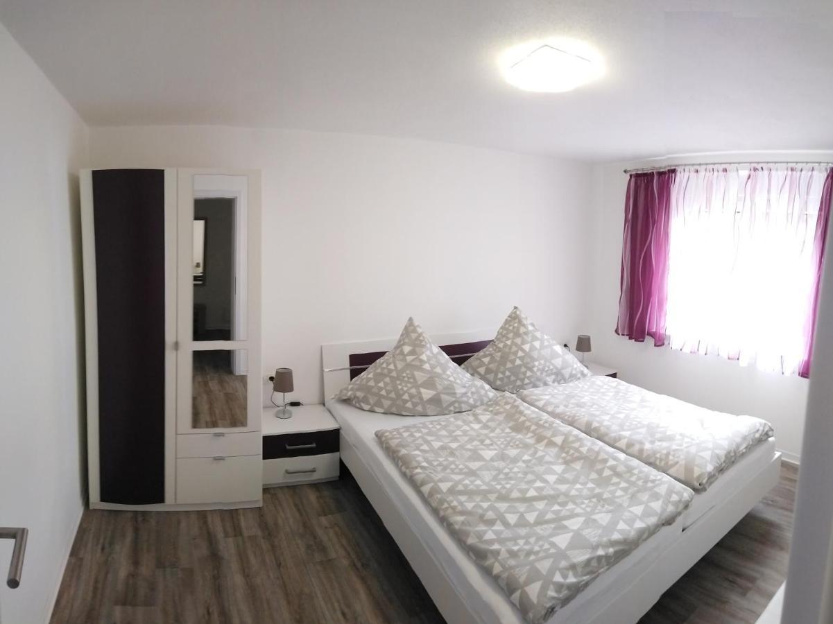 Haus Waldidyll Apartment Lauta Екстериор снимка