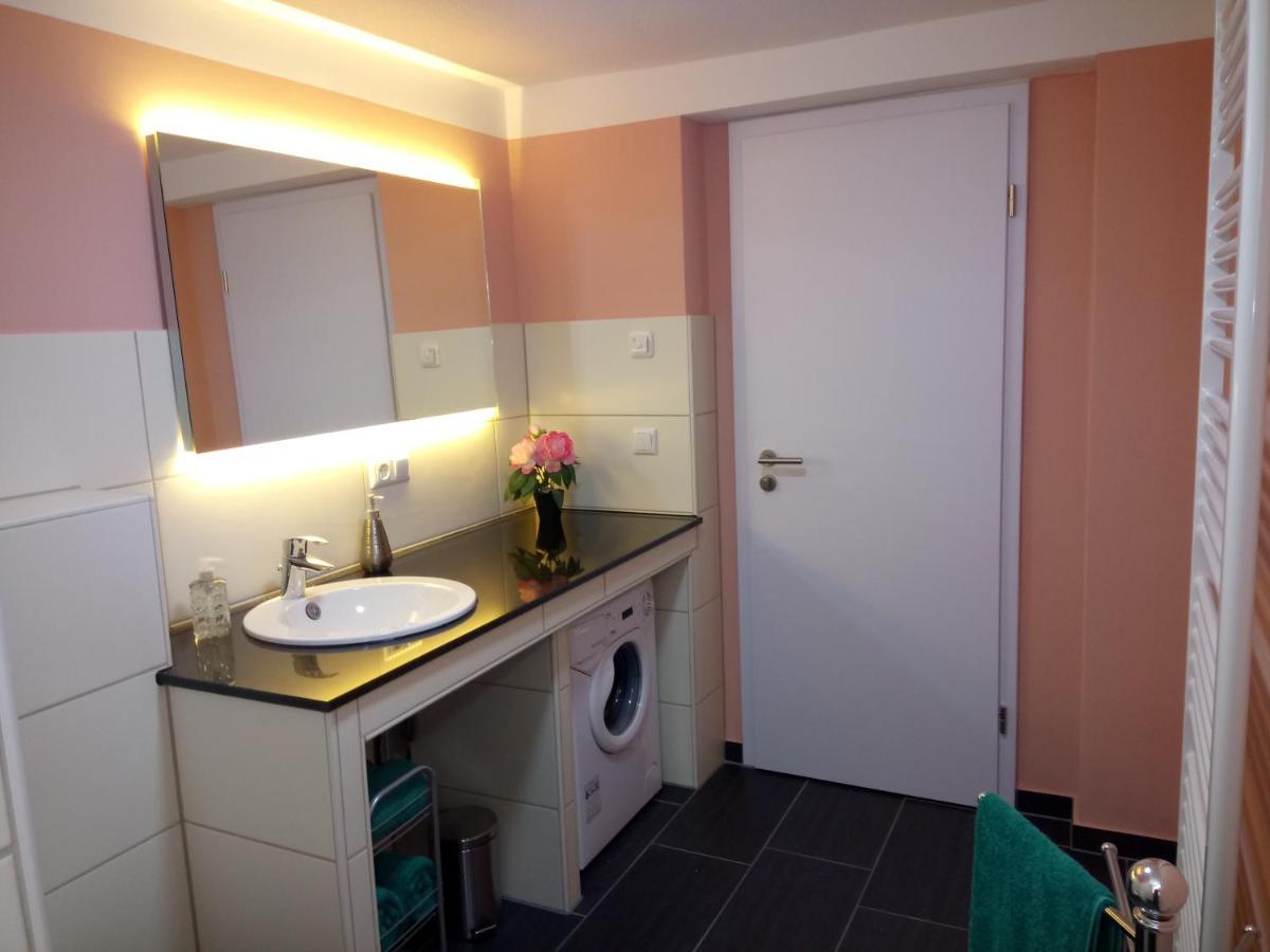 Haus Waldidyll Apartment Lauta Екстериор снимка